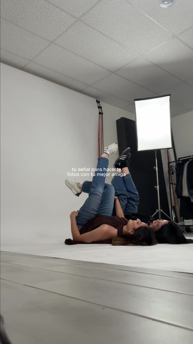 Post 5 by Victoria Magaña on Instagram (video)