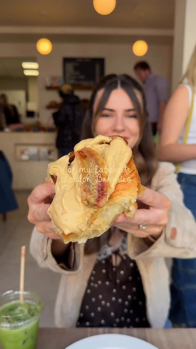 Post 3 by E V I E. E A T S. O U T🐽 on Instagram (video)