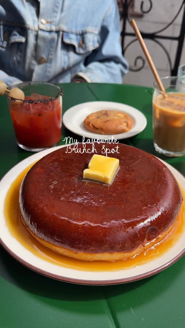 Post 2 by E V I E. E A T S. O U T🐽 on Instagram (video)