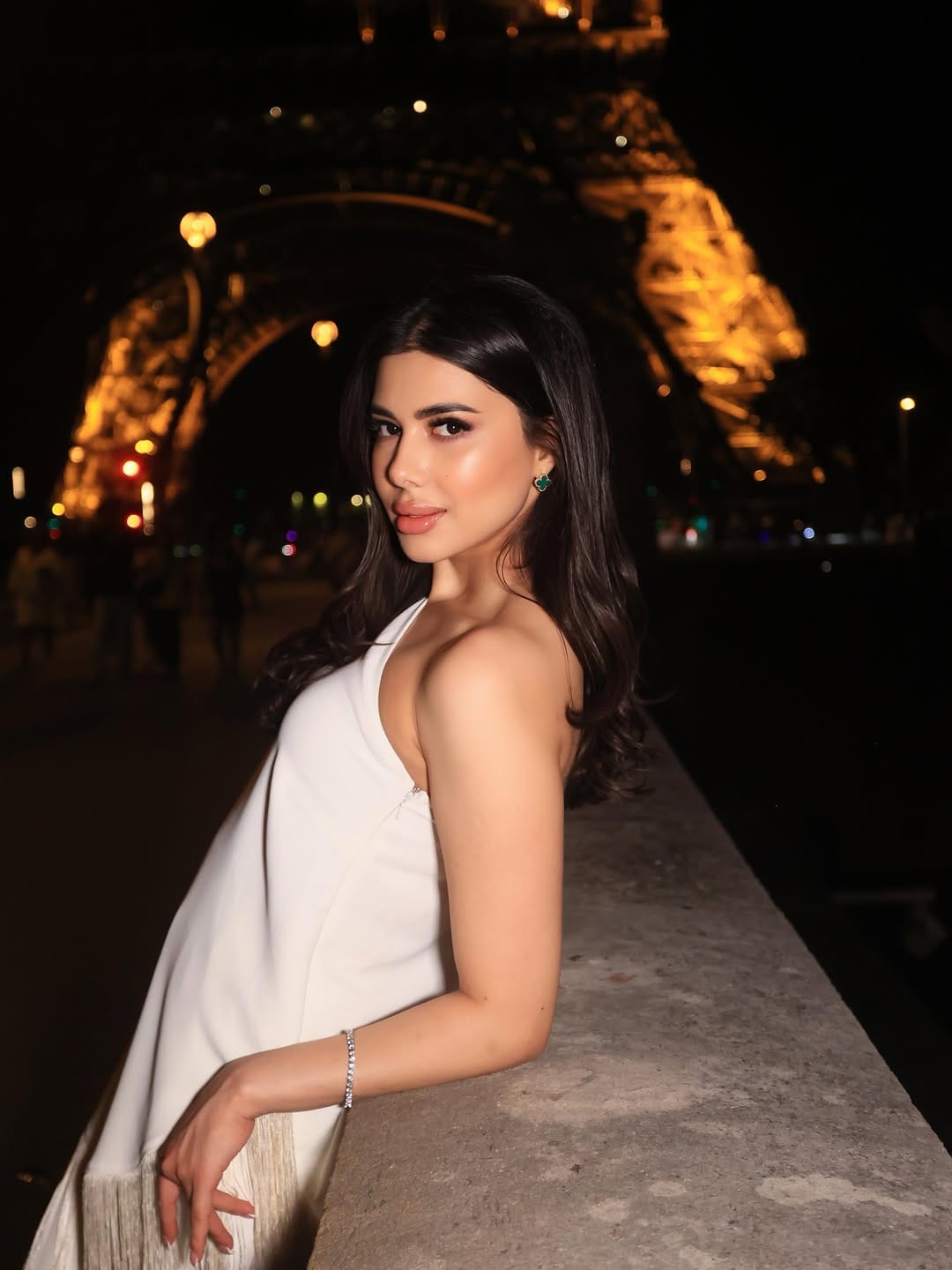 Post 1 by ❣️𝑉𝑖𝑐𝑡𝑜𝑟𝑖𝑎 𝑆ℎ𝑎ℎ𝑛𝑜𝑧𝑎❣️ on Instagram (carousel)
