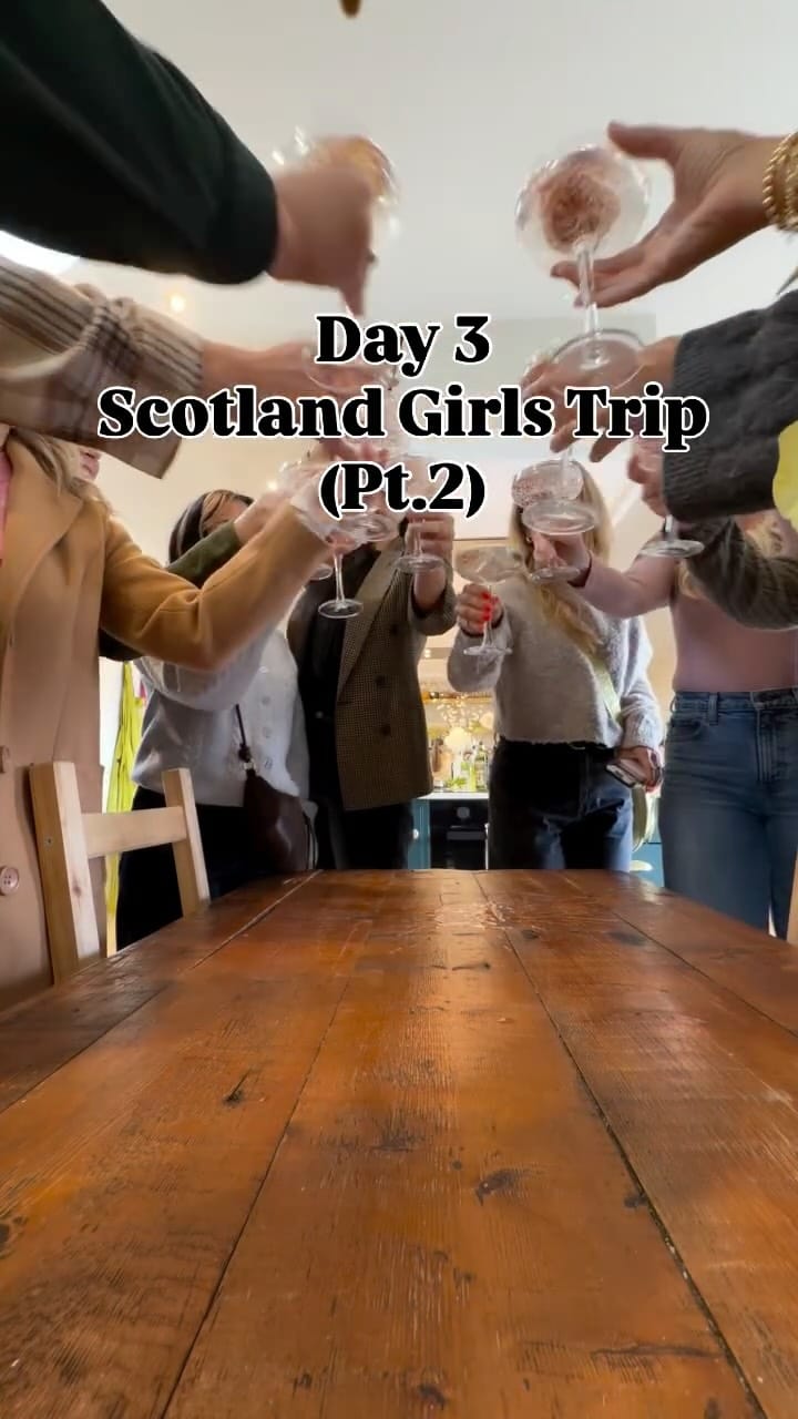 Post 8 by Yarrow Cookery School on Instagram (video)