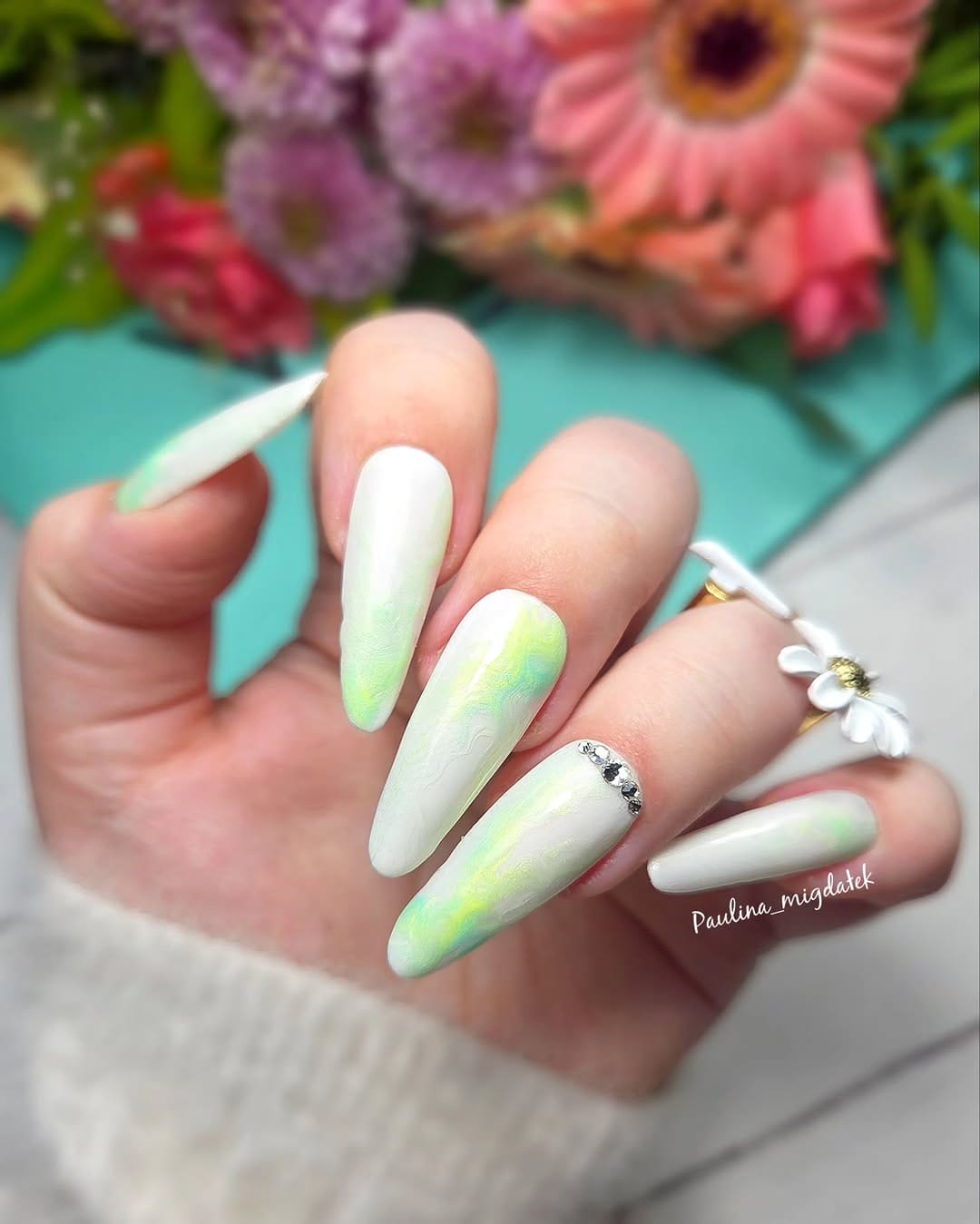 Post 8 by Paulina Migdałek on Instagram (carousel)