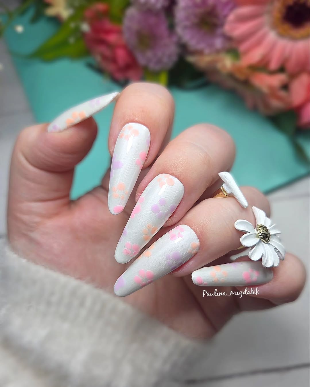Post 9 by Paulina Migdałek on Instagram (carousel)