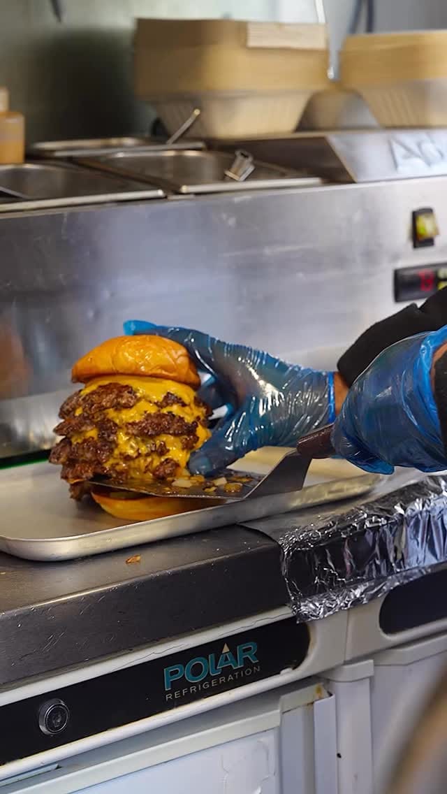 Post 3 by Peckish Burgers - Camden on Instagram (video)