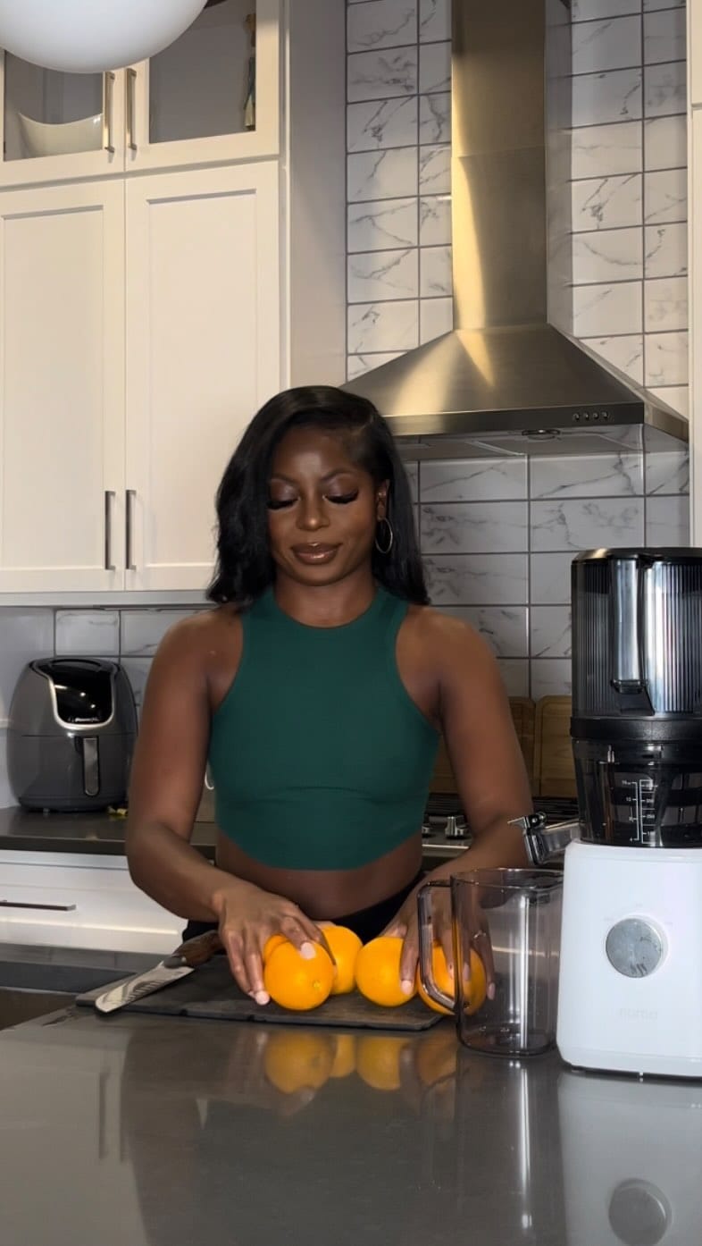 Post 10 by Victoria Norman | Charlotte MUA/ Esthetician on Instagram (video)