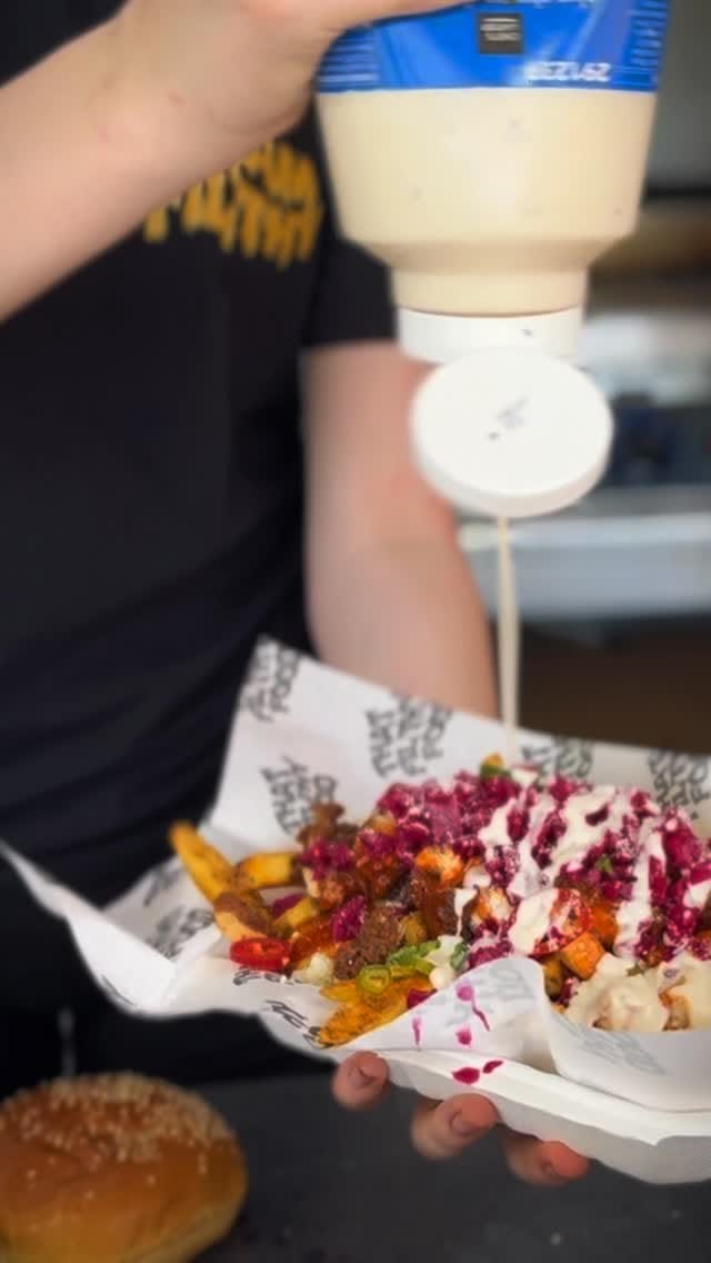 Post 6 by That Filthy Food on Instagram (video)