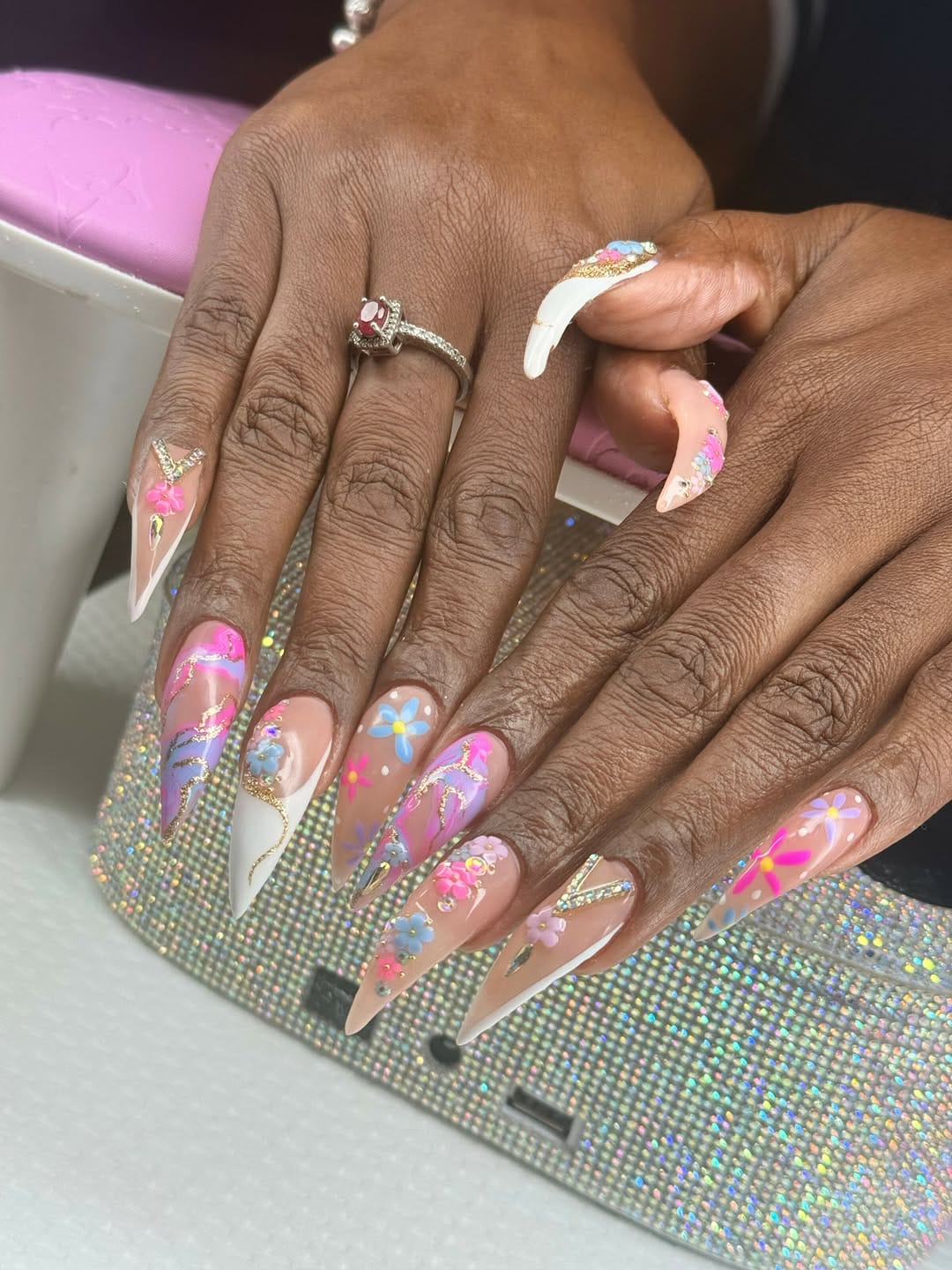 Post 8 by ✨BAY AREA  LICENSED LUXURY HARD GEL NAIL TECH✨ on Instagram (image)
