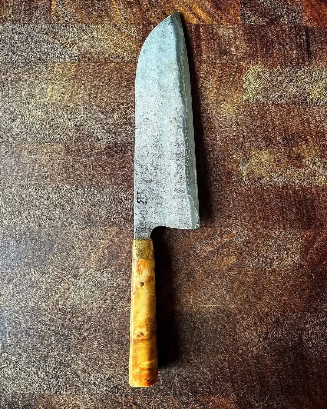Post 8 by RICHARD HARRIS| Kitchen Knives on Instagram (image)