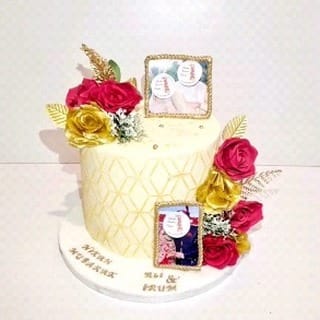 Post 5 by Sweet Illusion Cakes on Instagram (video)