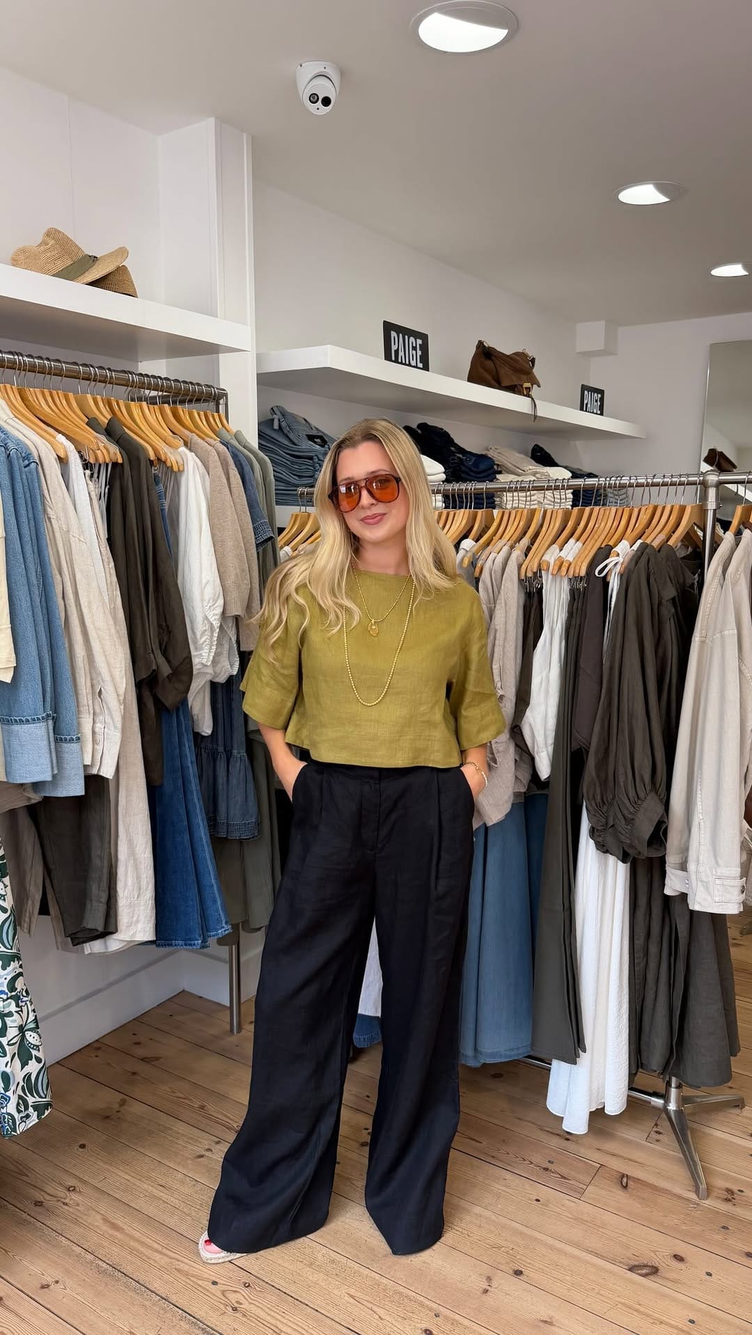 Post 4 by Claudia Mae Speed on Instagram (video)