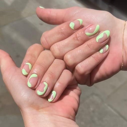Post 9 by Award Winning Beauty Parlour on Instagram (image)