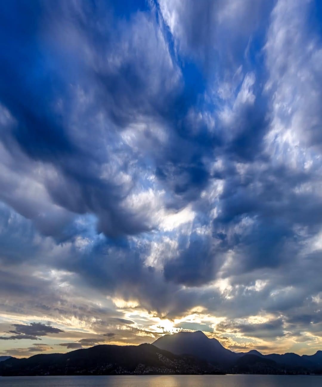 Post 10 by Francois Fourie on Instagram (video)