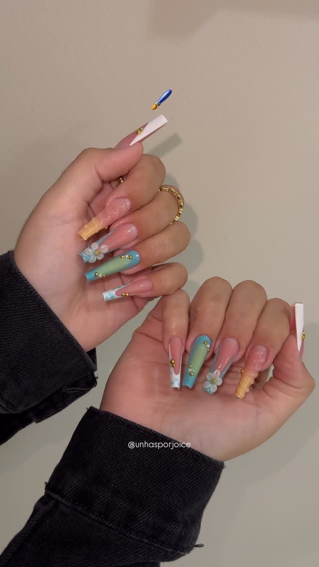 Post 7 by Joice T. Grein | Nail designer | Instrutora |📍Bal. Piçarras sc on Instagram (video)