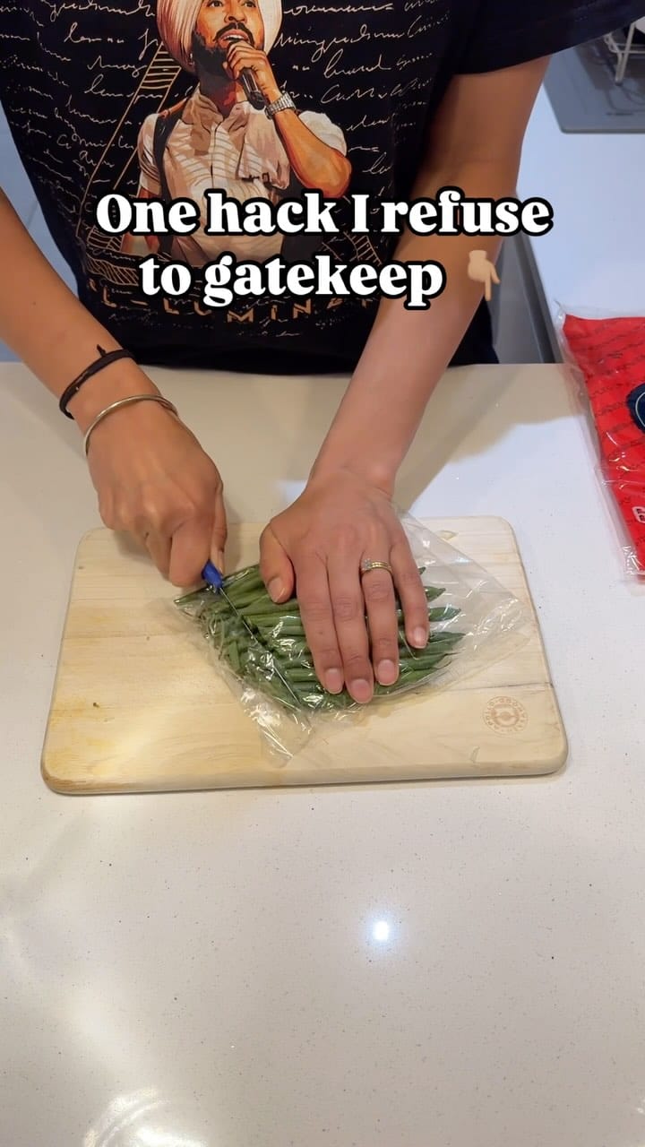 Post 9 by KiranKooks on Instagram (video)