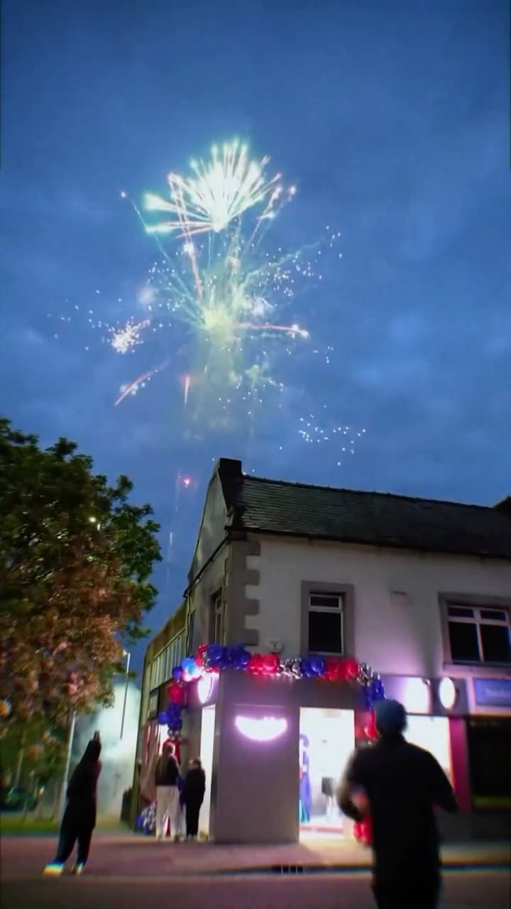 Post 7 by Munchies UK on Instagram (video)