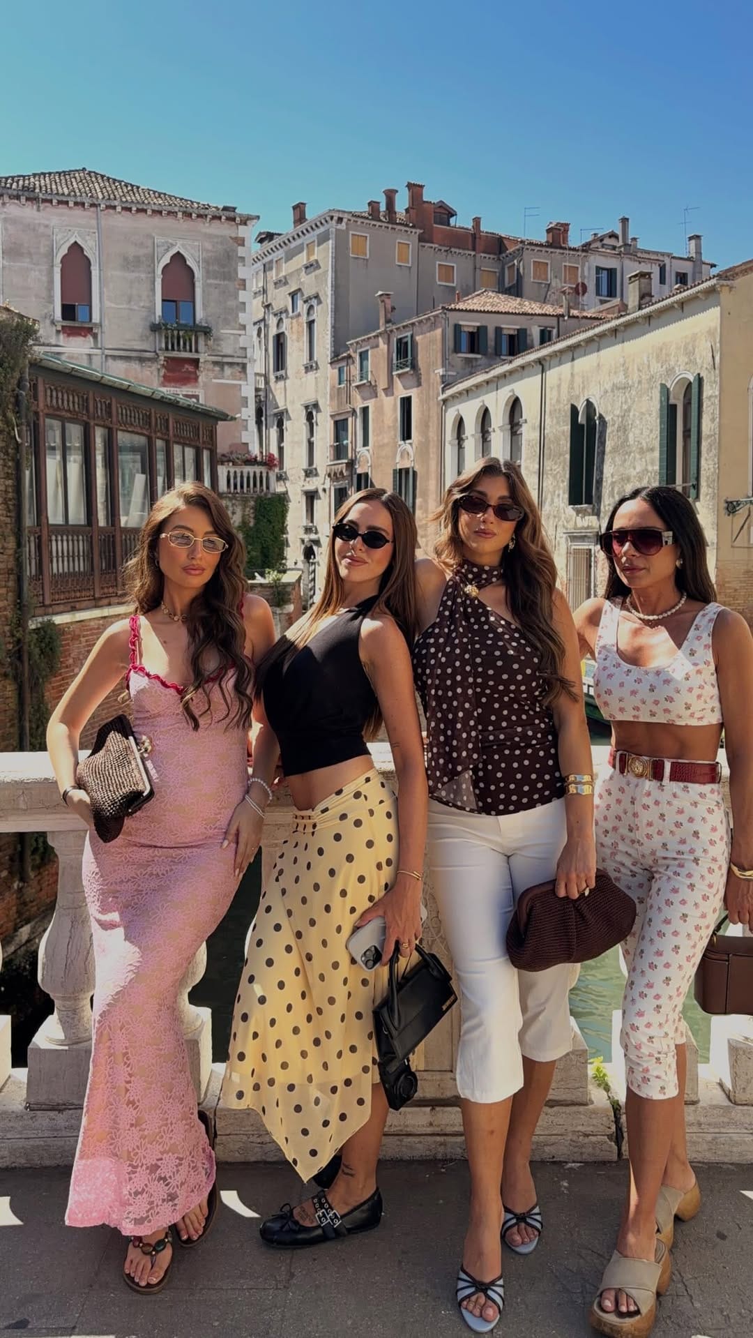 Post 4 by VIKTORIA ATHANASIOU on Instagram (video)
