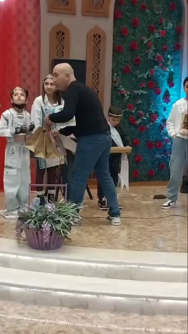 Post 9 by Anar Isgendersoy on Instagram (video)