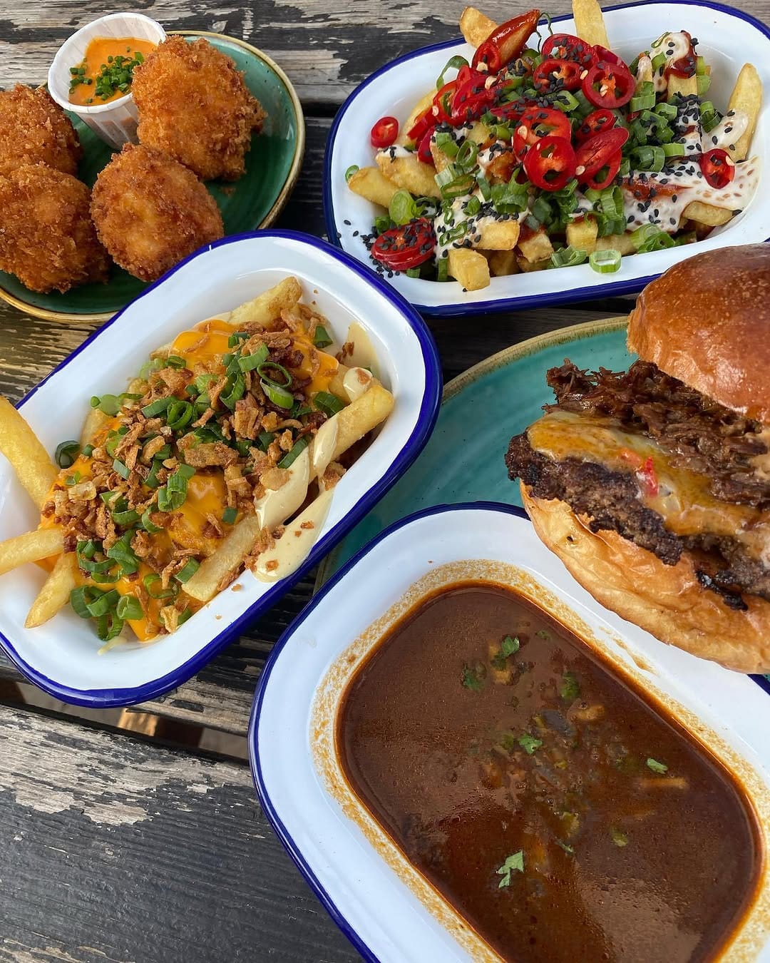 Post 10 by That Graduate Foodie 🎓 | Hampshire & Dorset on Instagram (carousel)