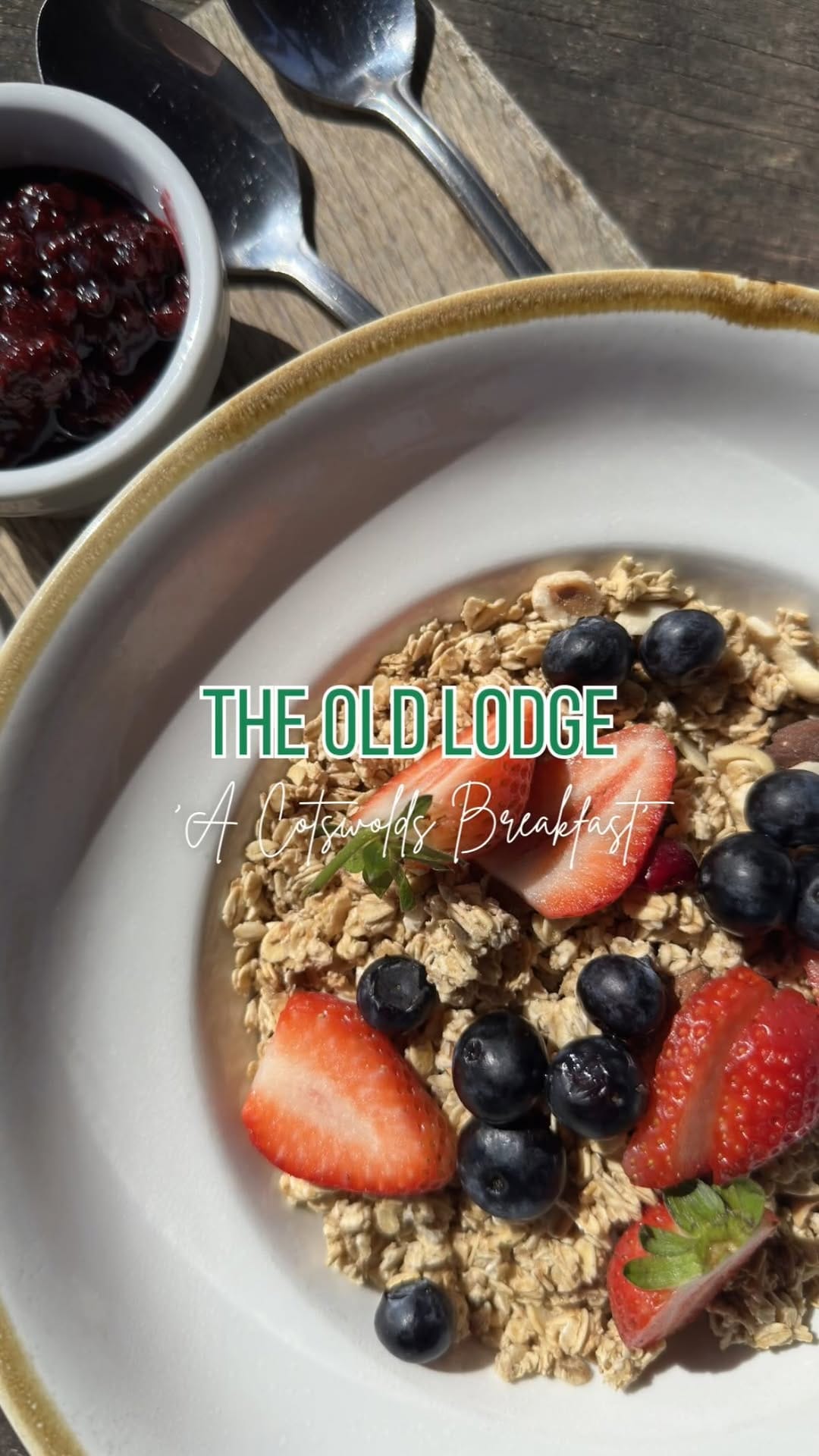 Post 3 by Cotswold Foodies - Aaron & Meg on Instagram (video)