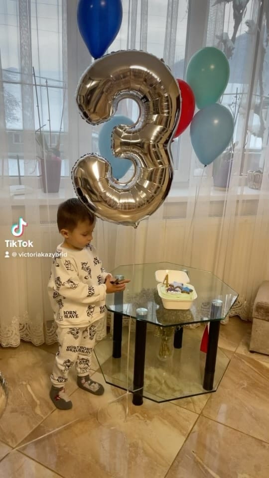 Post 5 by Вікторія Казибрід on Instagram (video)