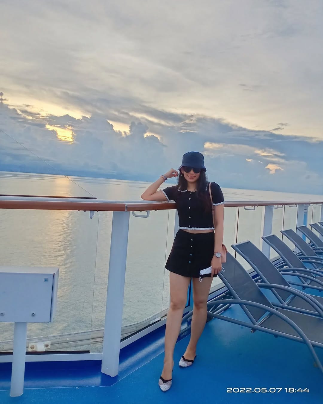 Post 7 by Yeni Chandra on Instagram (carousel)