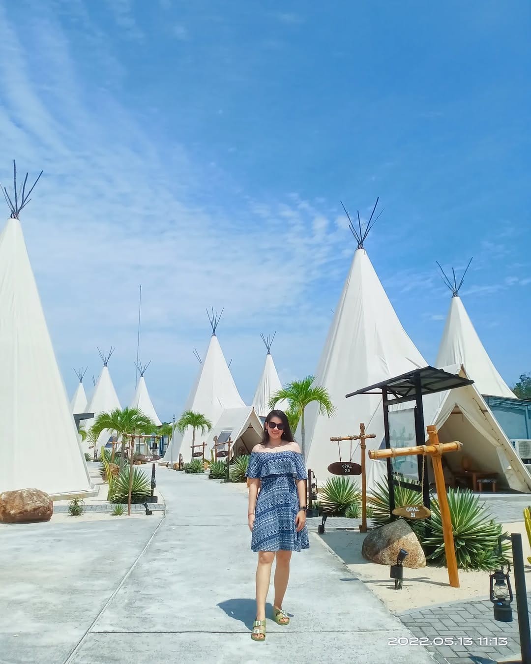 Post 5 by Yeni Chandra on Instagram (image)