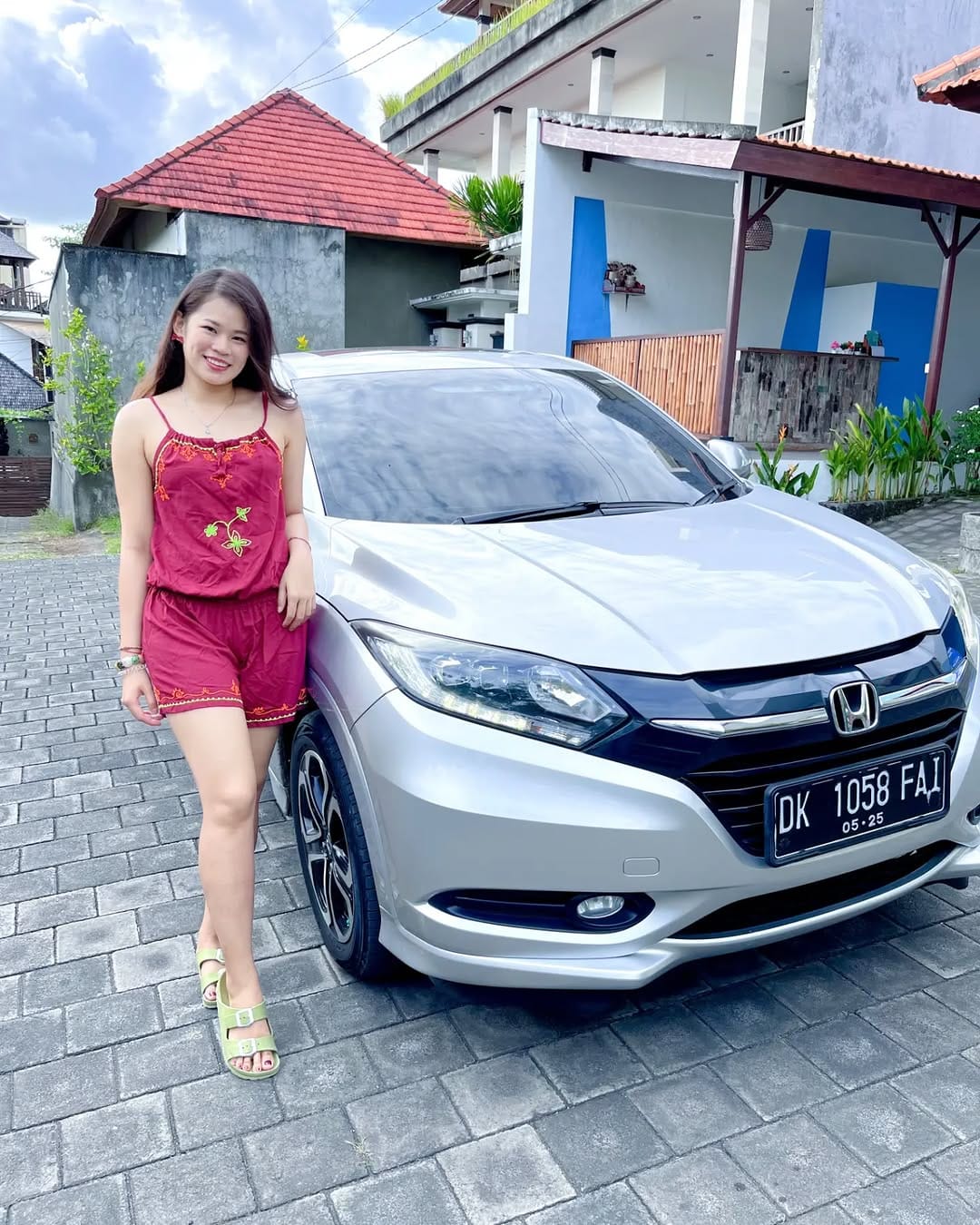 Post 6 by Yeni Chandra on Instagram (carousel)