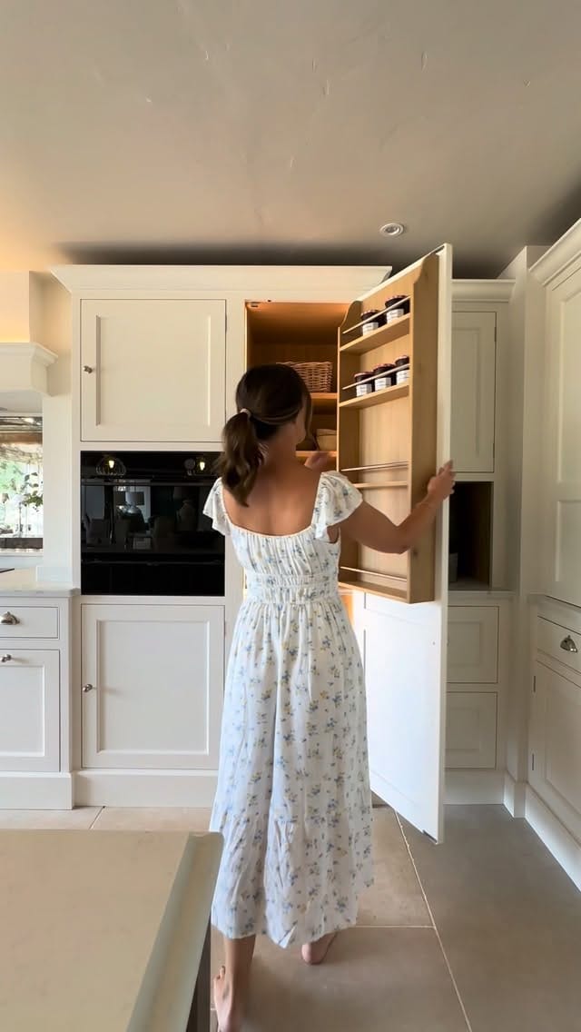 Post 3 by Hill Farm on Instagram (video)