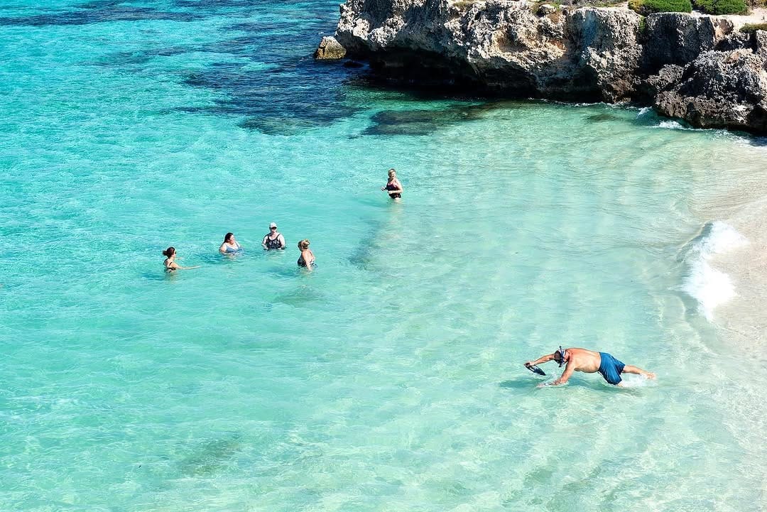 Post 10 by • CATHERINE MATTHYS • on Instagram (image)