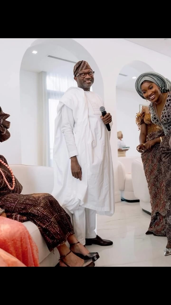 Post 8 by Ona160613 (Abisola Akinlabi Adebanjo) on Instagram (video)