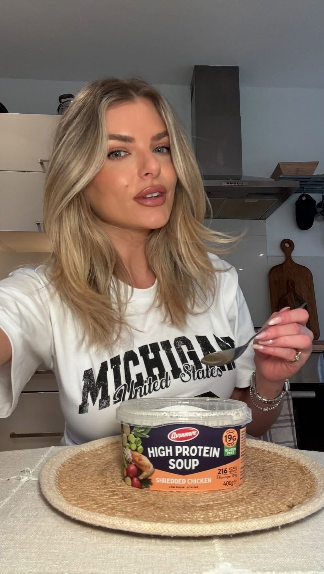 Post 5 by Avonmore on Instagram (video)