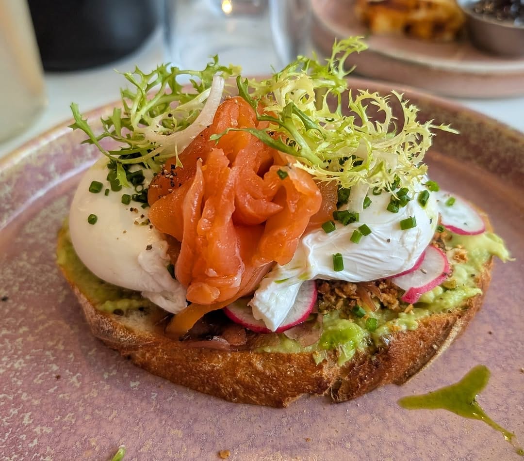 Post 6 by Sarm & Maani’s Food Reviews on Instagram (image)