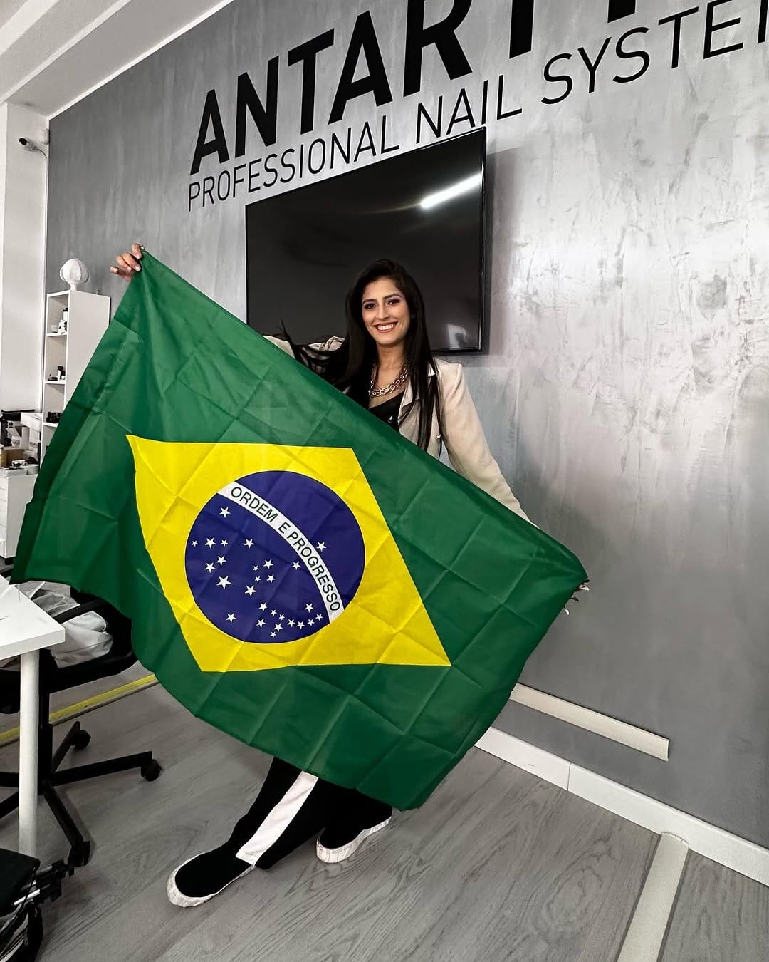 Post 10 by UNHAS DE ALTO PADRÃO /  🇮🇹✨Studio Day Franco ✨ on Instagram (image)