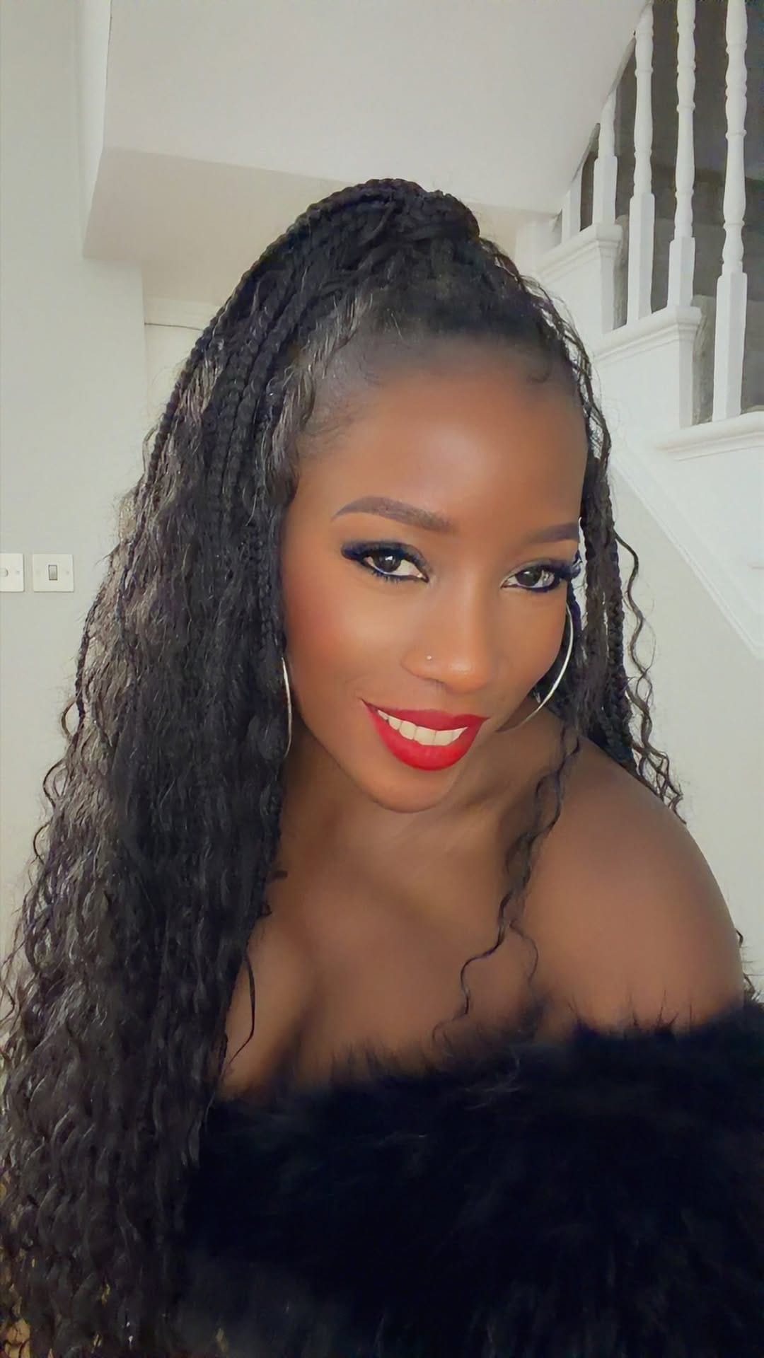 Post 5 by Nadege on Instagram (video)