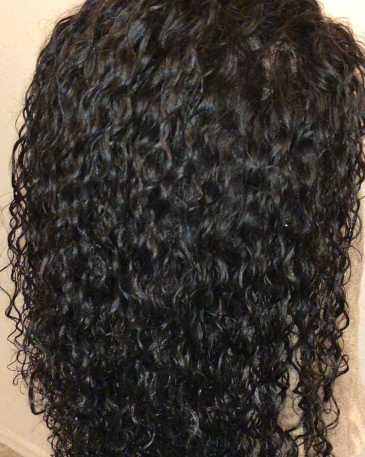 Post 3 by Charlotte's Best Hair 💇🏽 on Instagram (video)