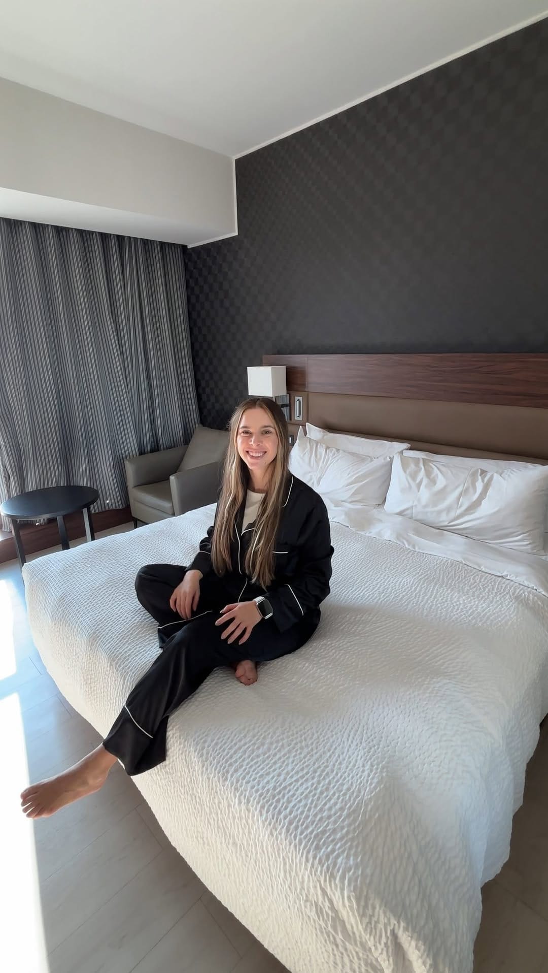 Post 2 by Victoria Dumé on Instagram (video)