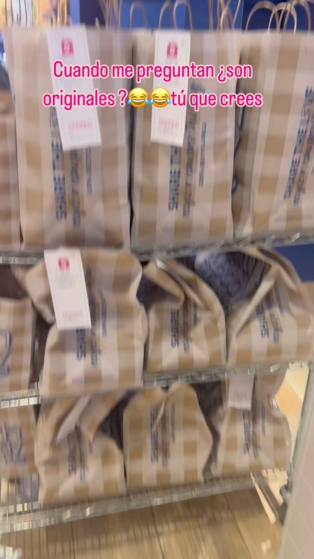 Post 10 by Melaromasdr1 on Instagram (video)