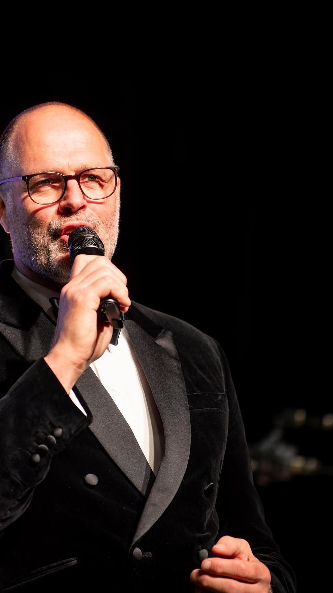 Post 2 by Martin Bayfield on Instagram (video)