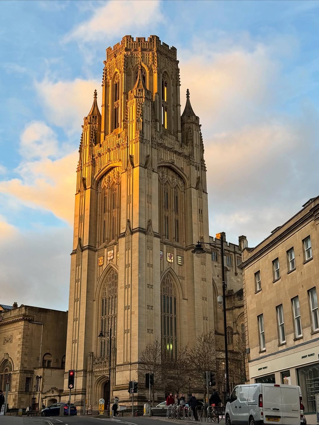 Post 10 by University of Bristol on Instagram (image)