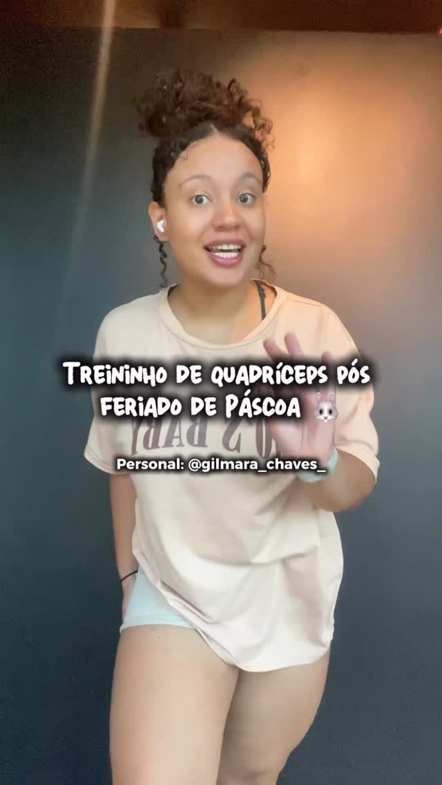 Post 1 by Victória Laís on Instagram (video)