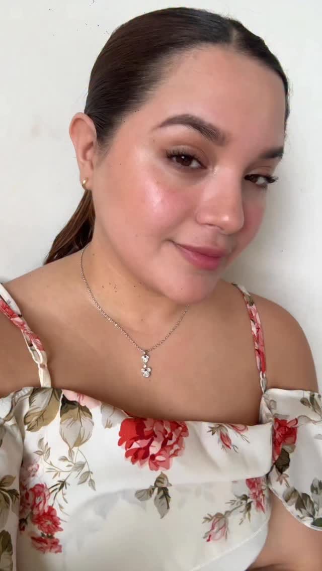 Post 1 by Victoria Caballero on Instagram (video)