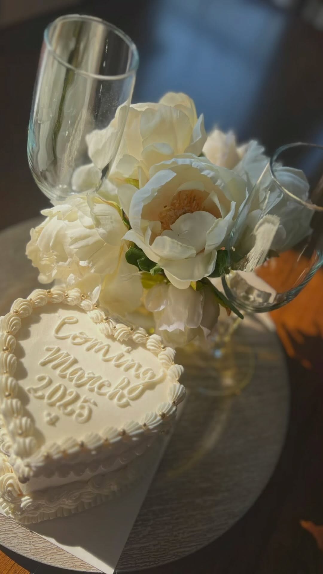 Post 8 by Angelica Major on Instagram (video)