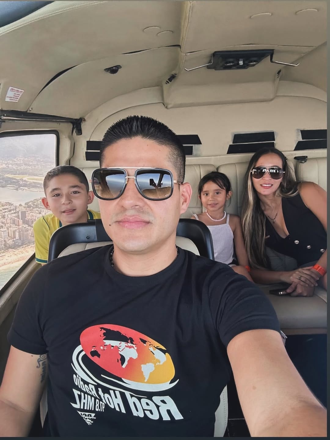 Post 4 by Paola Salcedo on Instagram (carousel)