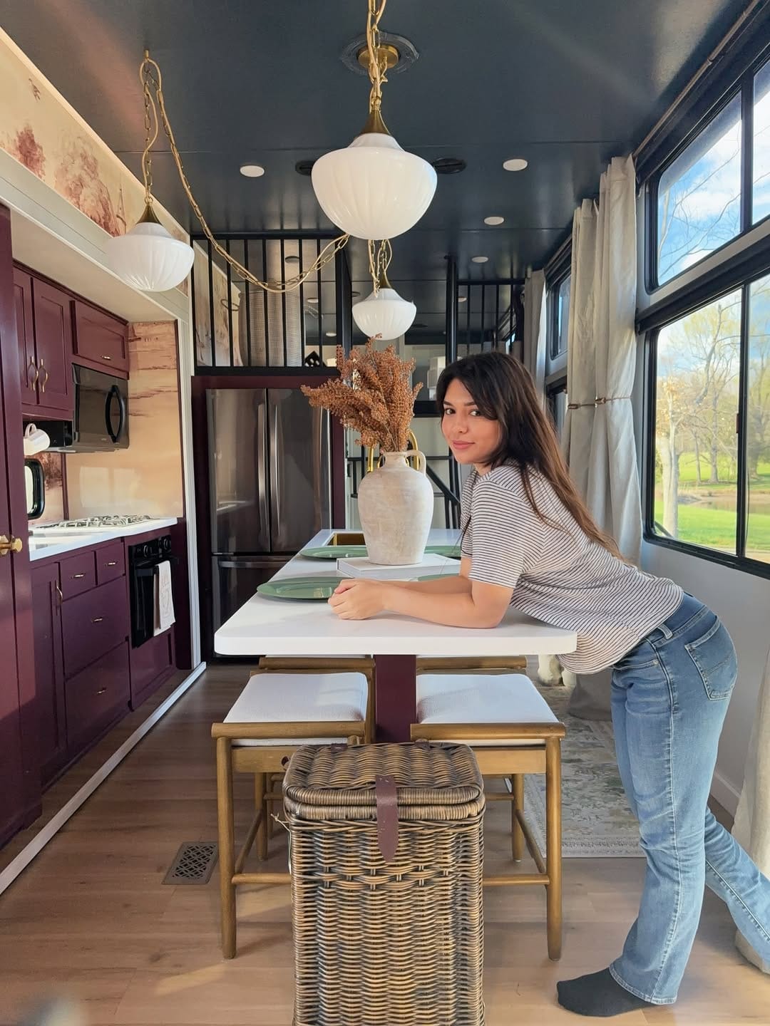 Post 6 by 𝓣𝓮𝓼𝓼𝓪 𝓣𝓮𝓻𝓻𝔂 on Instagram (image)