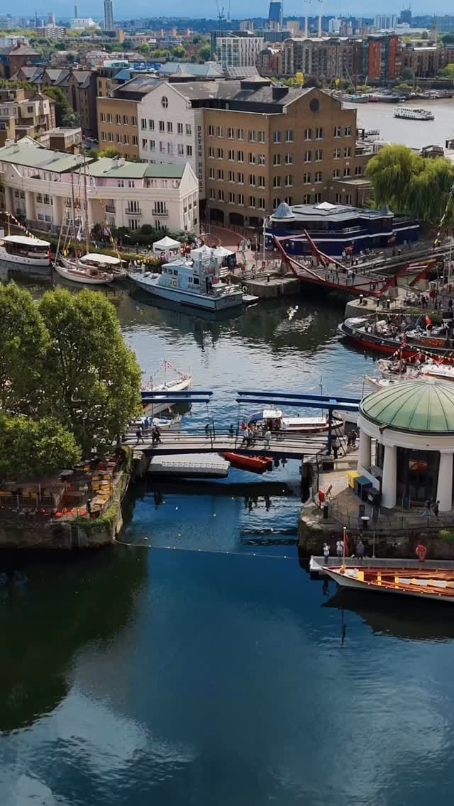 Post 3 by Northeastern University London on Instagram (video)