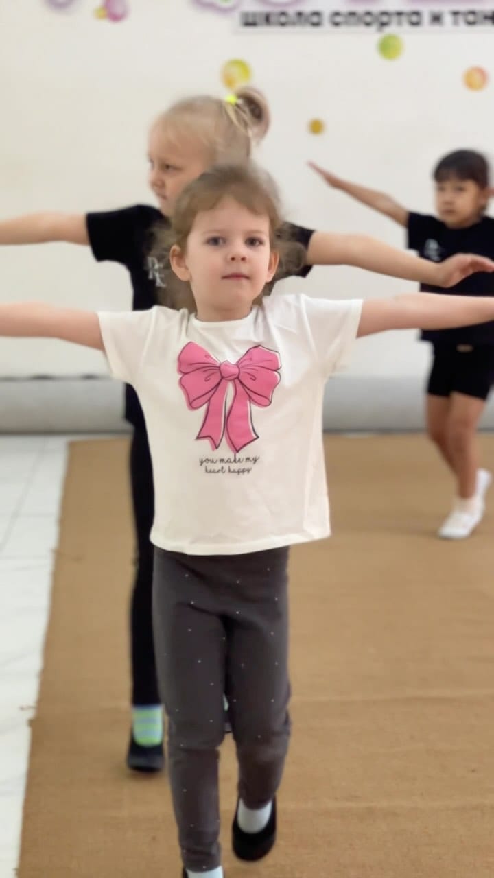 Post 2 by ТАНЦЫ ШЫМКЕНТ on Instagram (video)