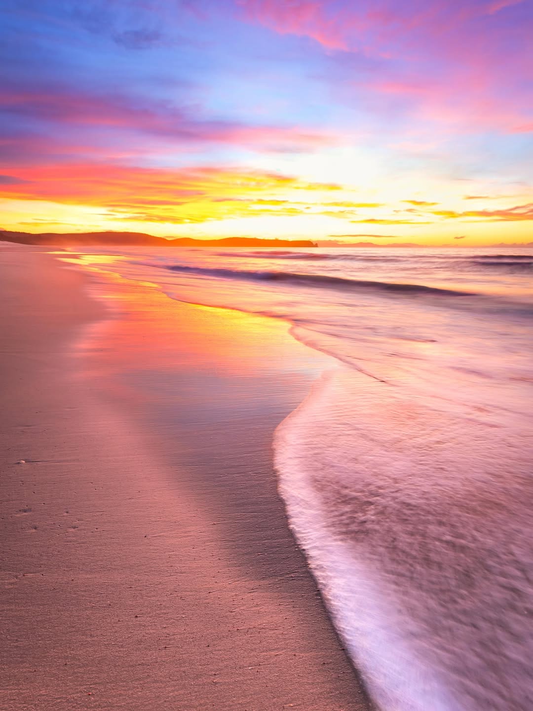 Post 2 by Deni Cupit | Tasmania on Instagram (image)