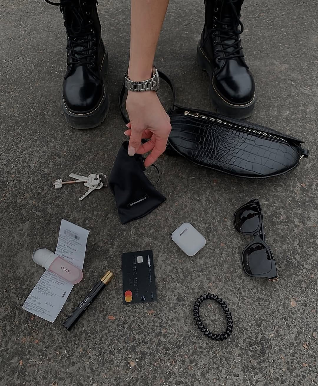 Post 5 by Fashion | Lifestyle on Instagram (image)
