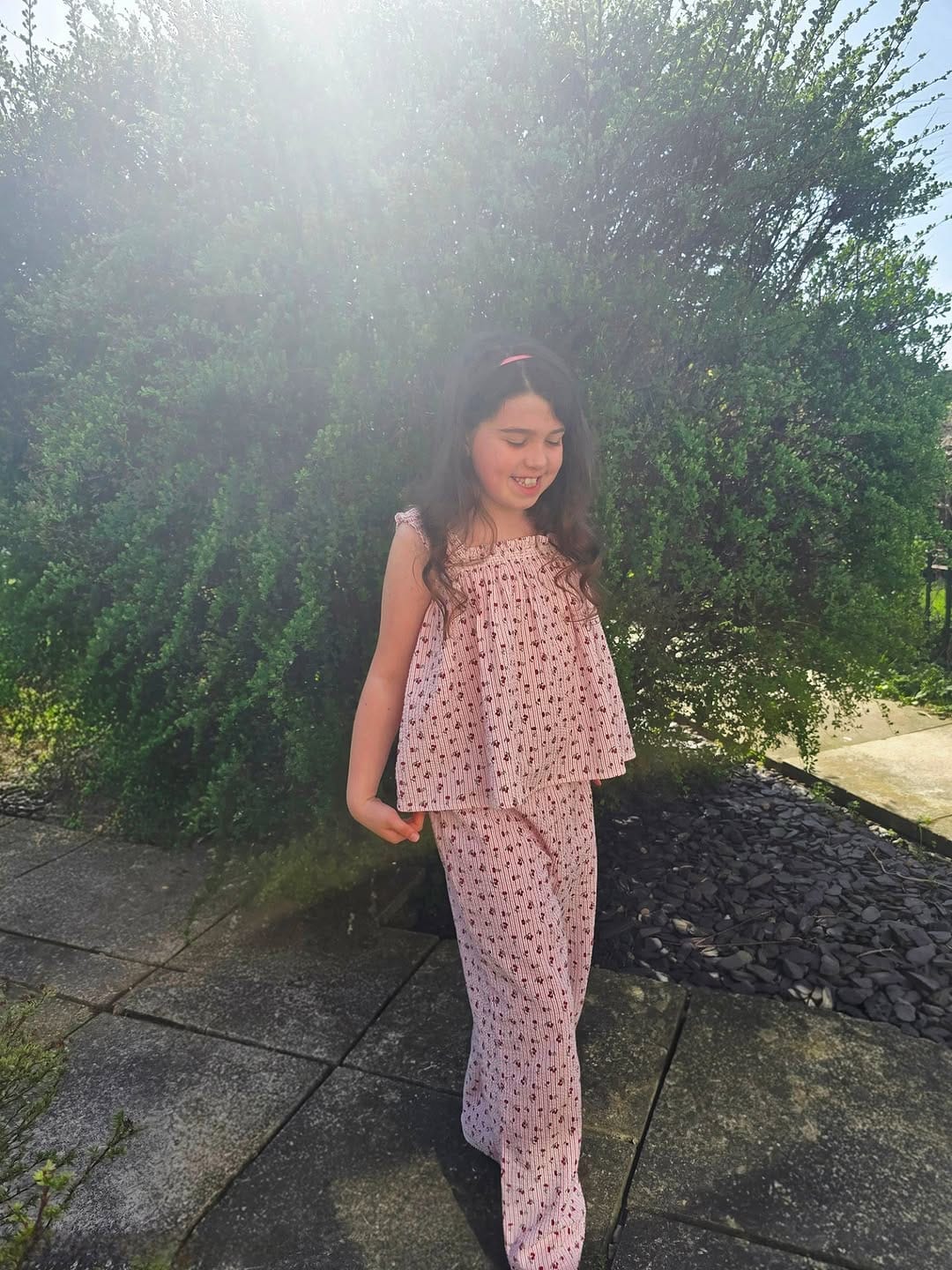 Post 8 by Laura & Hallie. on Instagram (carousel)