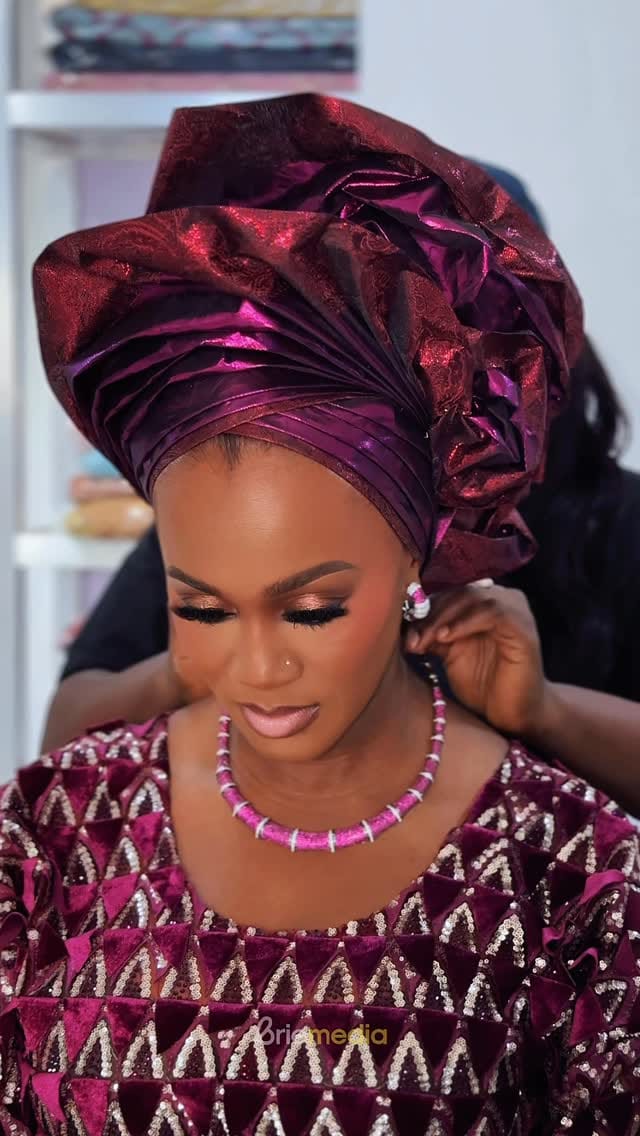 Post 3 by Lagos Portrait Photographer on Instagram (video)